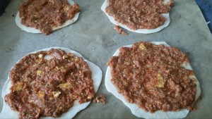 Lahmacun - Türkische Pizza - Kochen? Ganz einfach!